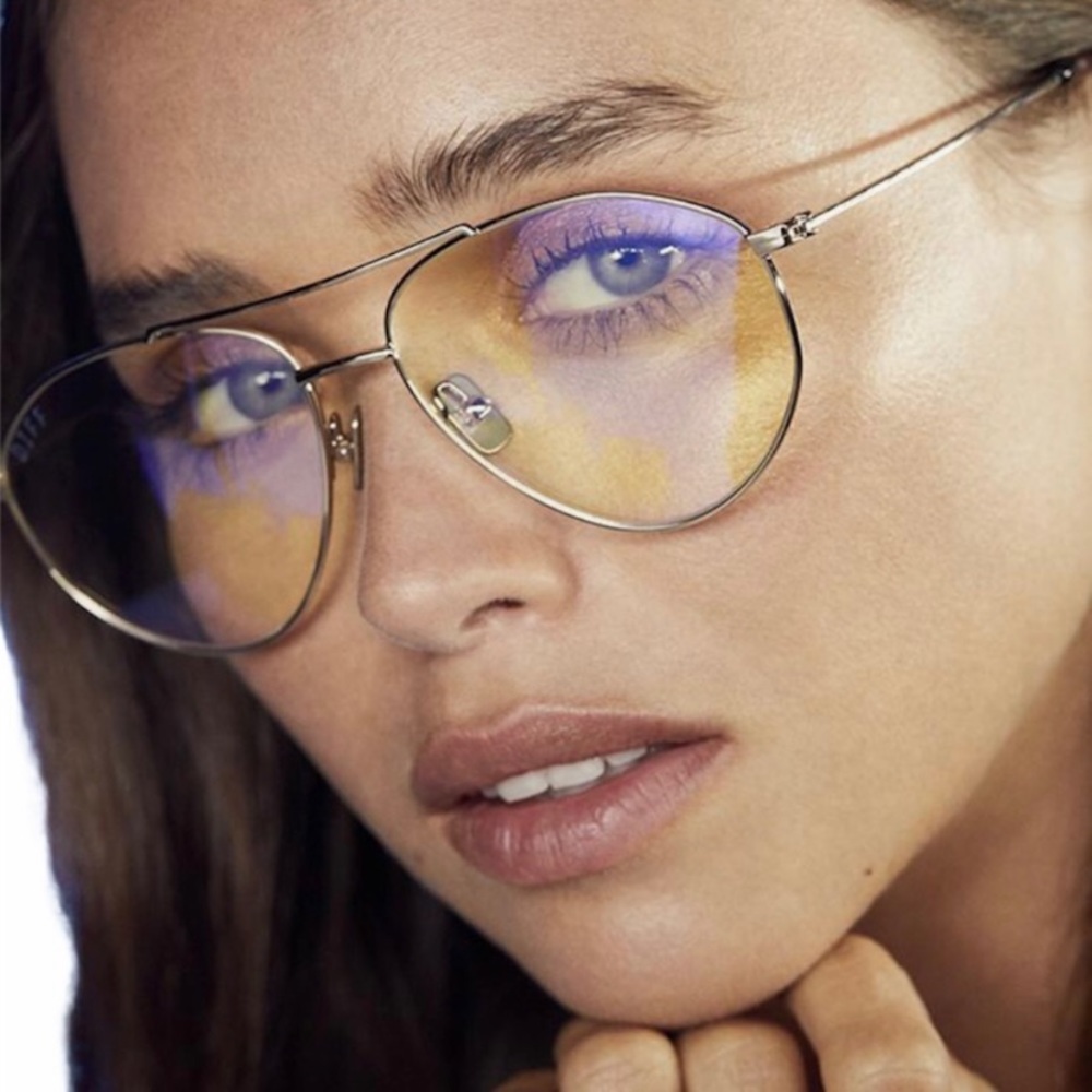 Diff Eyewear Aviator Sunglasses with Yellow-Tinted Lenses and Silver Frame